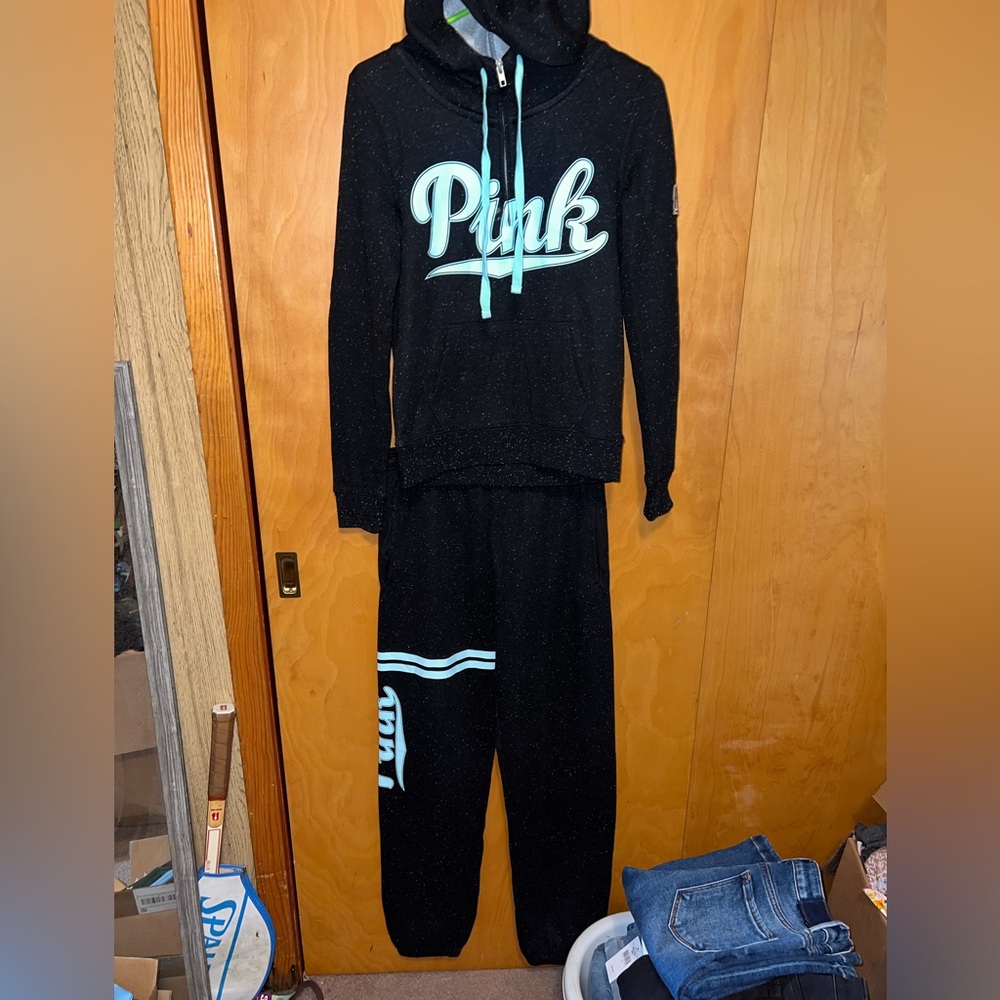 New VS Pink speckled black blue set XS